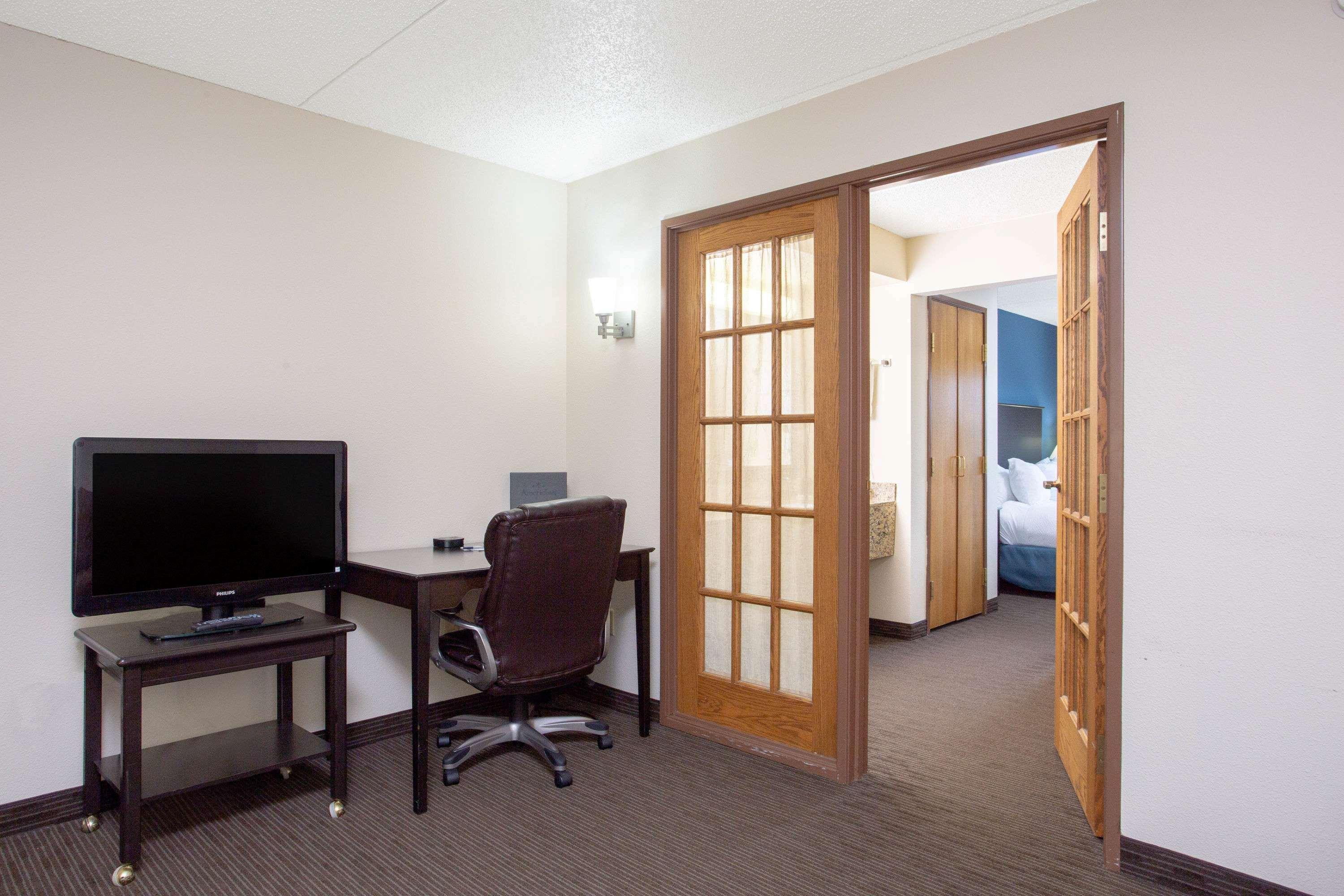 Americinn By Wyndham Green Bay West Exteriér fotografie